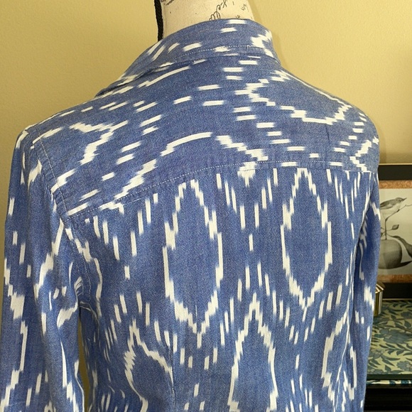 J. Crew The Perfect Button Down Shirt - Picture 6 of 10